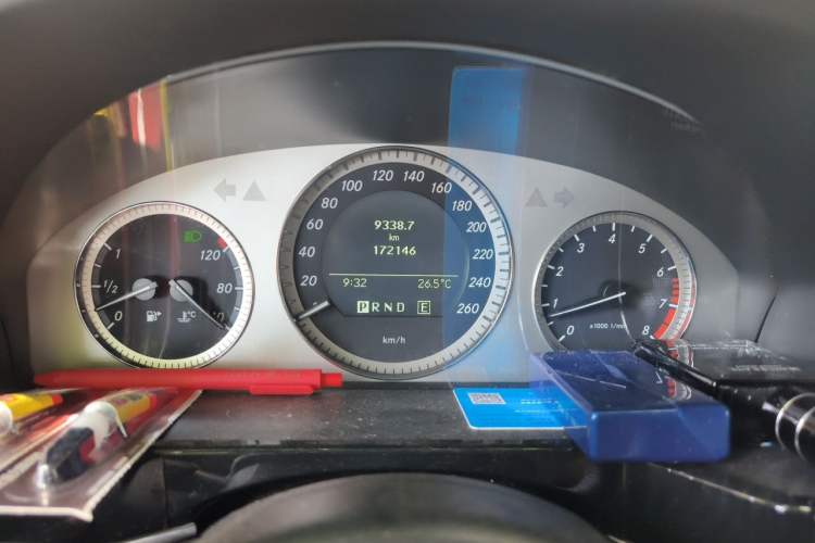 Used Mercedes-Benz GLK-Class 2011 GLK 300 4MATIC Fashion Model Instrument Cluster