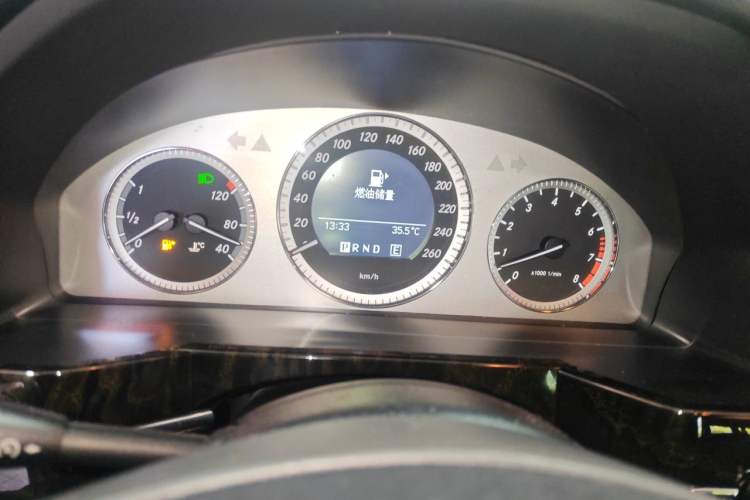Used Mercedes-Benz GLK-Class 2011 GLK 300 4MATIC Dynamic Model Instrument Cluster