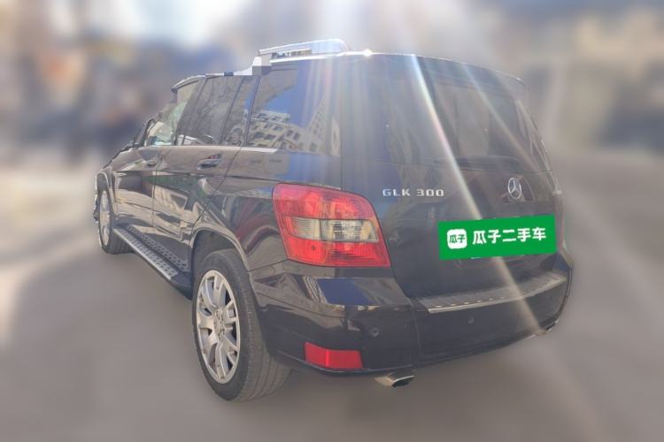 Used Mercedes-Benz GLK-Class 2011 GLK 300 4MATIC Fashion Model Rear Left 45 Deg