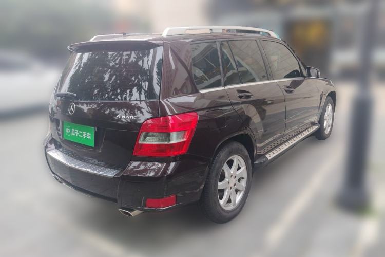 Used Mercedes-Benz GLK-Class 2011 GLK 300 4MATIC Fashion Model Rear Right 45 Deg
