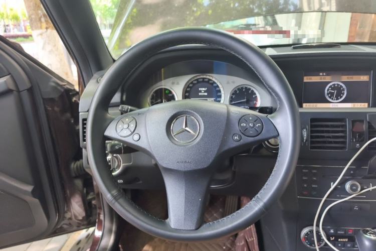 Used Mercedes-Benz GLK-Class 2011 GLK 300 4MATIC Fashion Model Steering Wheel