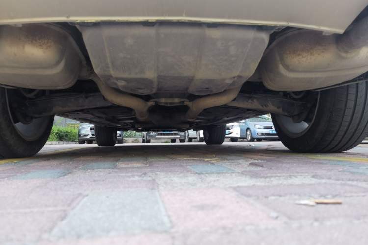 Used Mercedes-Benz GLK-Class 2011 GLK 300 4MATIC Fashion Model Chassis Rear