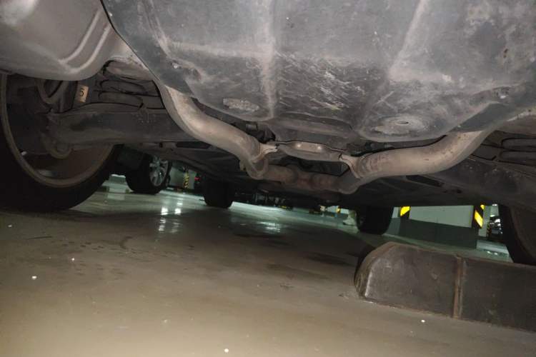 Used Mercedes-Benz GLK-Class 2011 GLK 300 4MATIC Luxury Model Chassis Rear