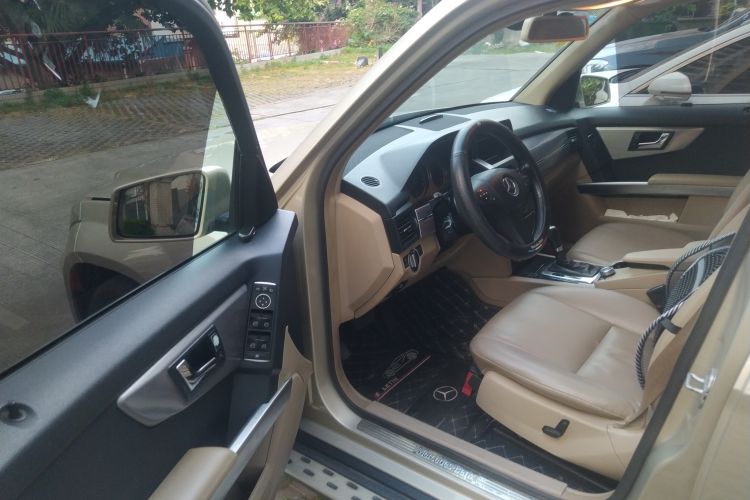 Used Mercedes-Benz GLK-Class 2011 GLK 300 4MATIC Dynamic Model Driver Seat
