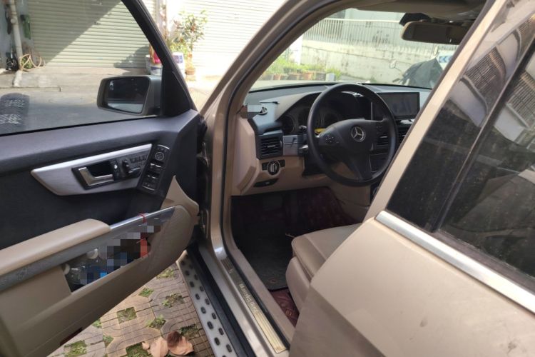 Used Mercedes-Benz GLK-Class 2011 GLK 300 4MATIC Fashion Model Driver Seat