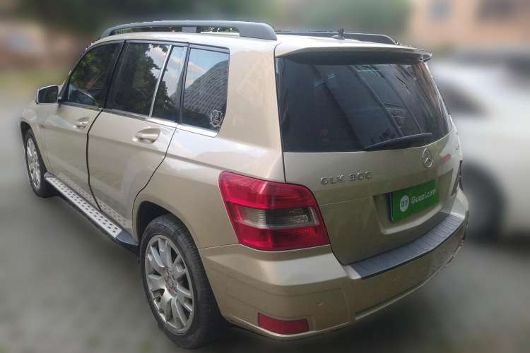 Used Mercedes-Benz GLK-Class 2011 GLK 300 4MATIC Dynamic Model Rear Left 45 Deg