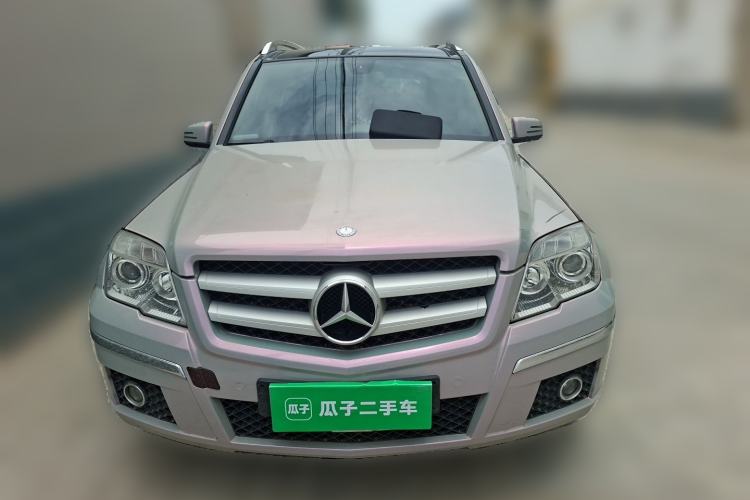 Used Mercedes-Benz GLK-Class 2011 GLK 300 4MATIC Luxury Model Front