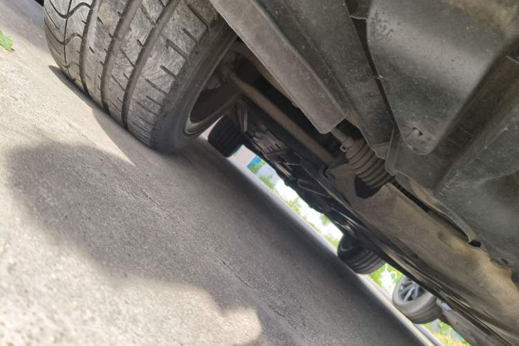 Used Mercedes-Benz GLK-Class 2011 GLK 350 4MATIC Chassis Rear Left