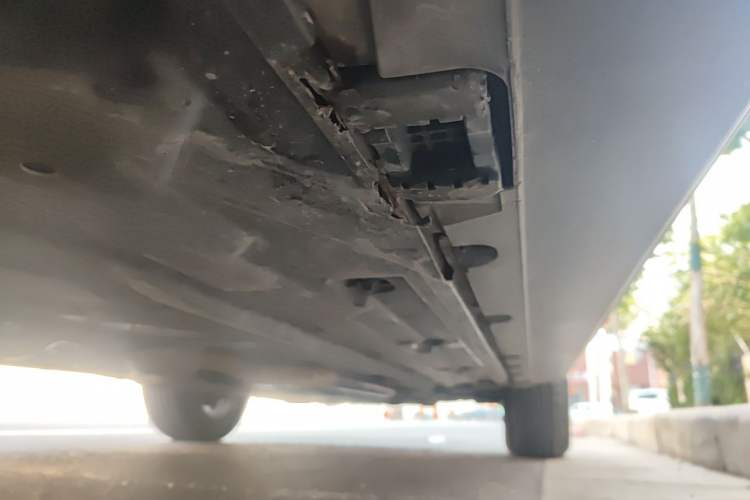 Used Mercedes-Benz GLK-Class 2011 GLK 300 4MATIC Dynamic Model Chassis Rear Right