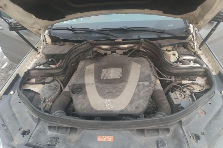 Used Mercedes-Benz GLK-Class 2011 GLK 300 4MATIC Dynamic Model Engine Bay