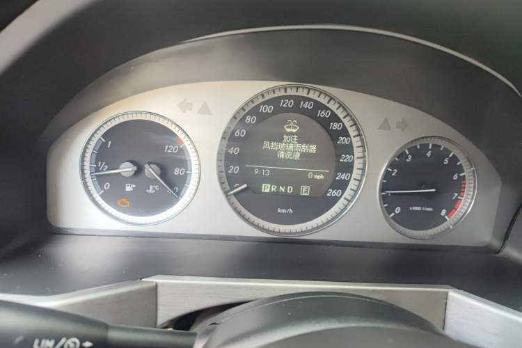 Used Mercedes-Benz GLK-Class 2011 GLK 300 4MATIC Dynamic Model Instrument Cluster