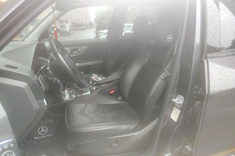 Used Mercedes-Benz GLK-Class 2011 GLK 300 4MATIC Dynamic Model Left Front Seat