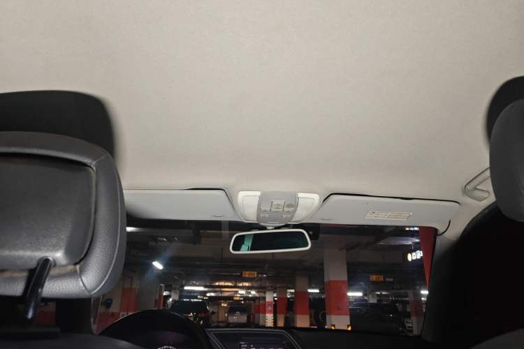 Used Mercedes-Benz GLK-Class 2011 GLK 300 4MATIC Dynamic Model Headliner