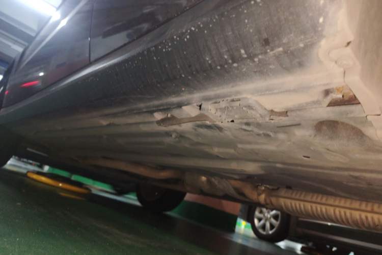 Used Mercedes-Benz GLK-Class 2011 GLK 300 4MATIC Dynamic Model Chassis Rear Left