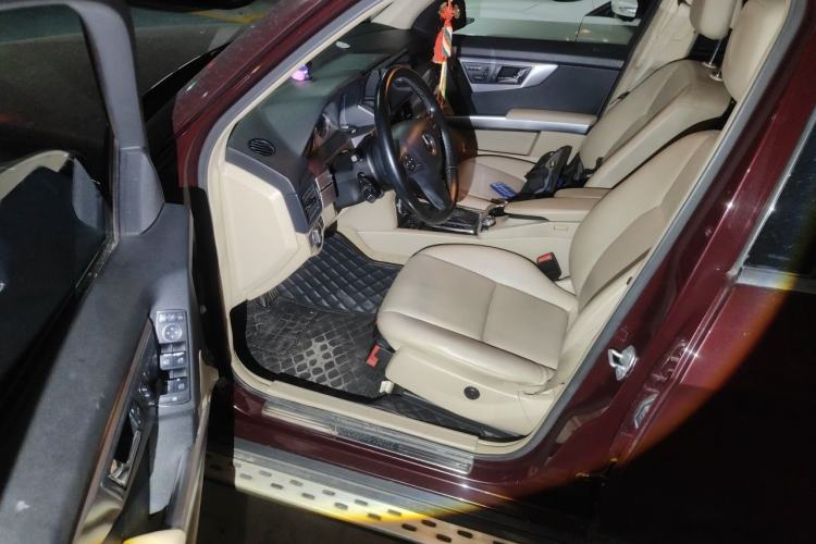Used Mercedes-Benz GLK-Class 2011 GLK 300 4MATIC Fashion Model Driver Seat