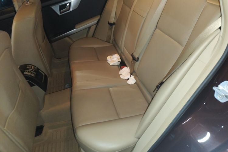 Used Mercedes-Benz GLK-Class 2011 GLK 300 4MATIC Dynamic Model Left Rear Seat