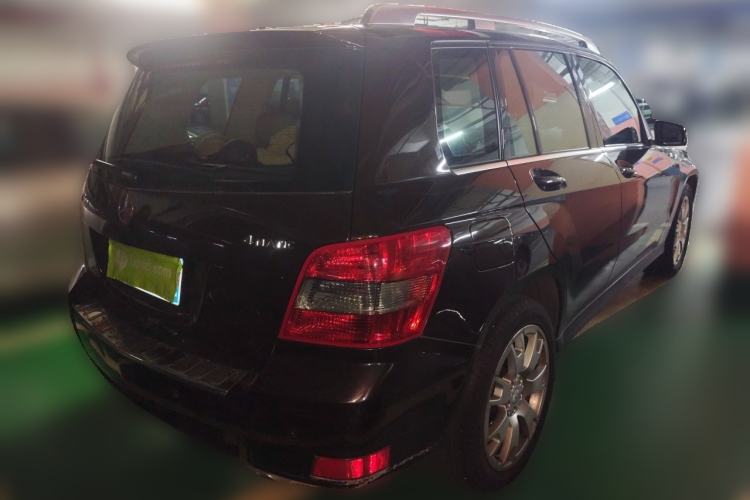 Used Mercedes-Benz GLK-Class 2011 GLK 300 4MATIC Dynamic Model Rear Right 45 Deg