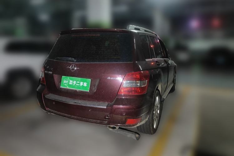 Used Mercedes-Benz GLK-Class 2011 GLK 300 4MATIC Fashion Model Rear Right 45 Deg