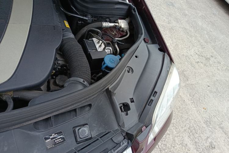 Used Mercedes-Benz GLK-Class 2011 GLK 300 4MATIC Dynamic Model Engine Bay Left