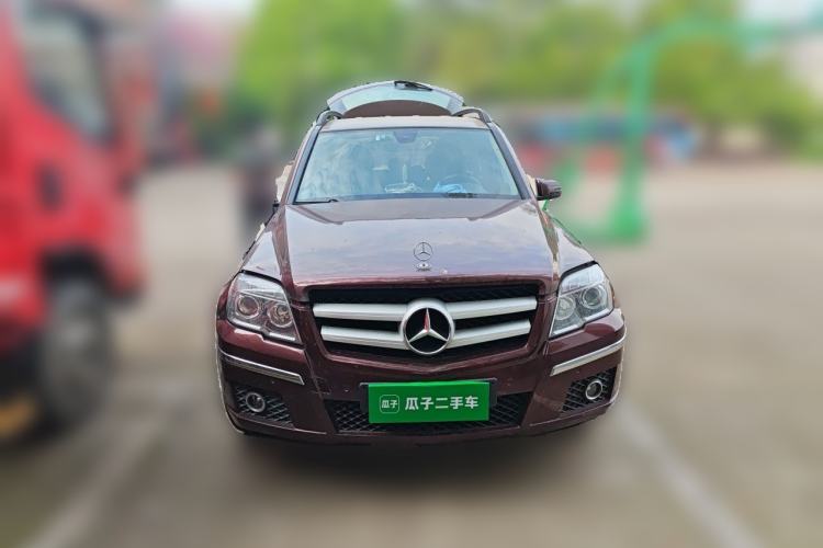Used Mercedes-Benz GLK-Class 2011 GLK 300 4MATIC Fashion Model Front