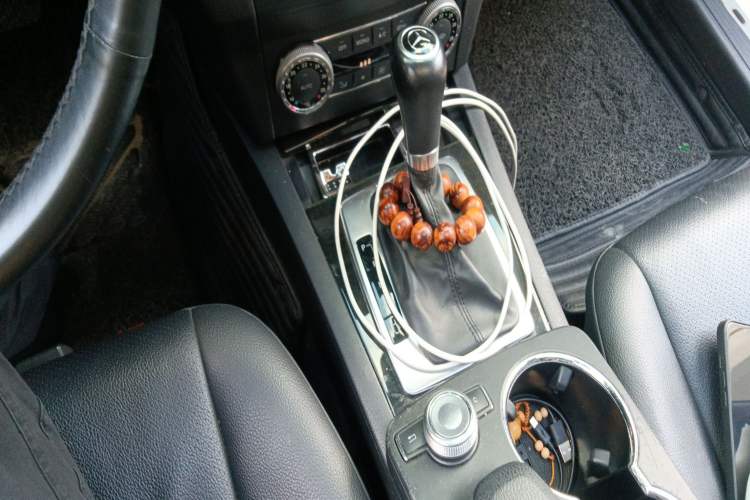 Used Mercedes-Benz GLK-Class 2011 GLK 300 4MATIC Fashion Model Gear Lever