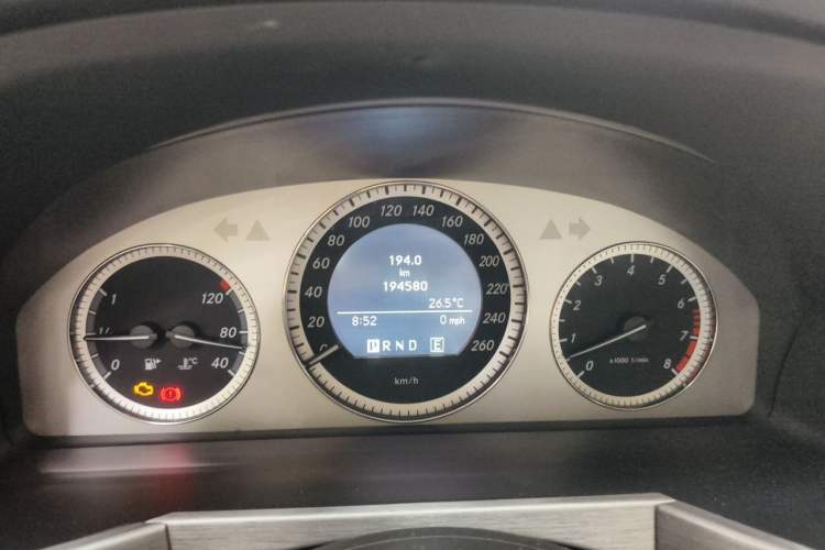 Used Mercedes-Benz GLK-Class 2011 GLK 300 4MATIC Dynamic Model Instrument Cluster