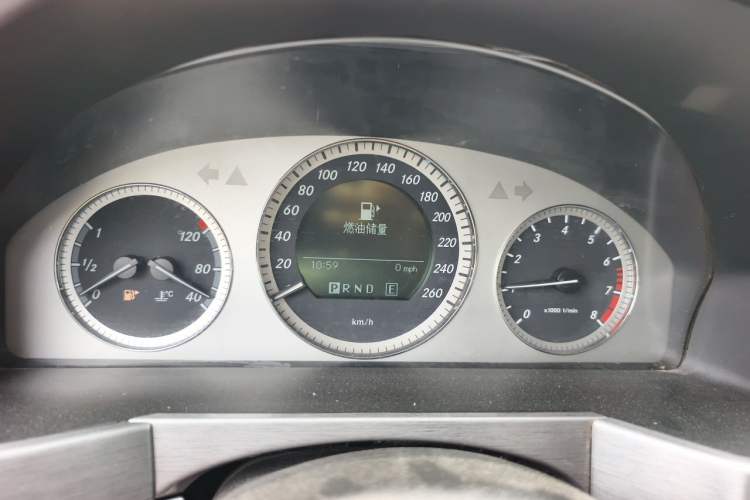 Used Mercedes-Benz GLK-Class 2011 GLK 300 4MATIC Dynamic Model Instrument Cluster
