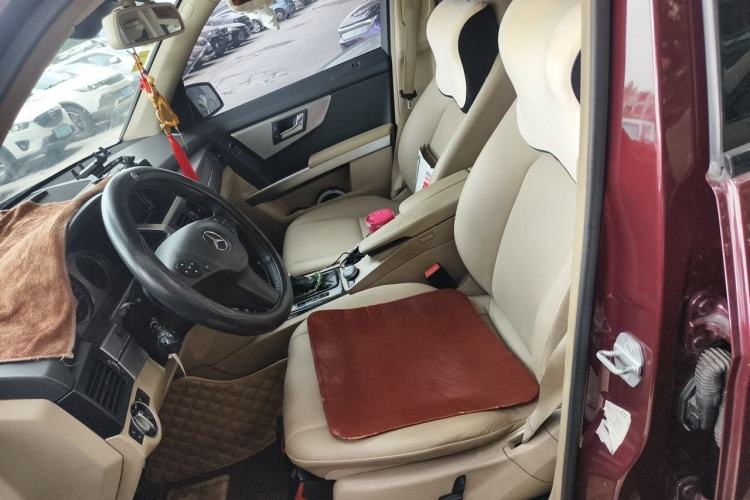 Used Mercedes-Benz GLK-Class 2011 GLK 300 4MATIC Dynamic Model Left Front Seat
