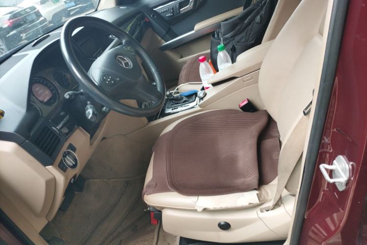 Used Mercedes-Benz GLK-Class 2011 GLK 300 4MATIC Fashion Model Left Front Seat