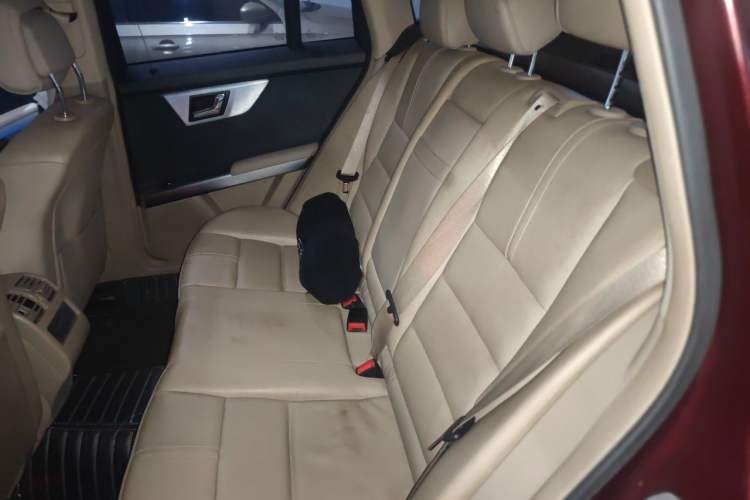 Used Mercedes-Benz GLK-Class 2011 GLK 300 4MATIC Luxury Model Left Rear Seat