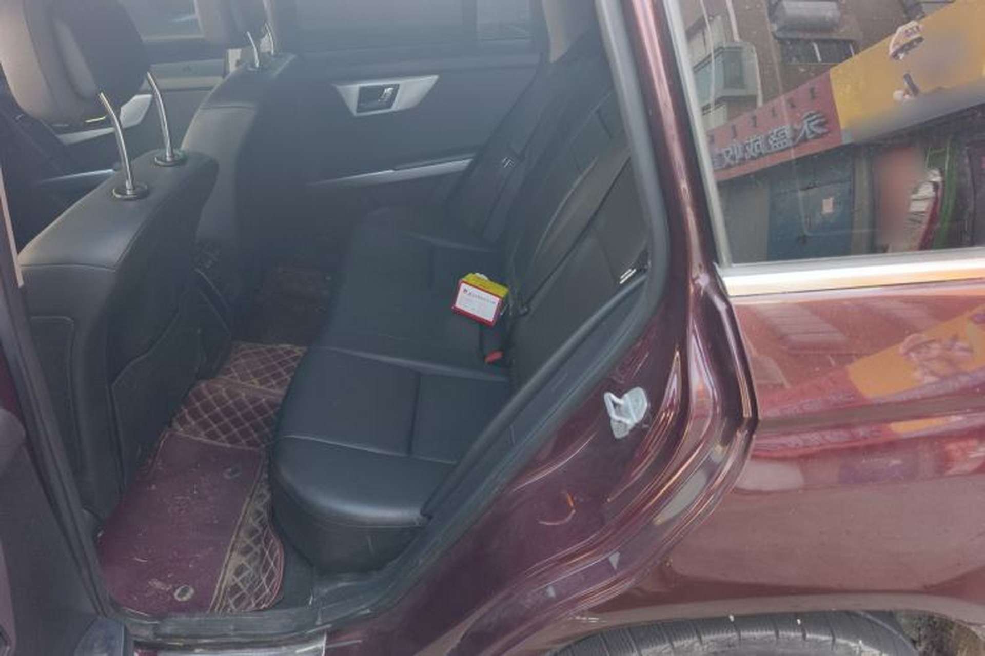 Used Mercedes-Benz GLK-Class 2011 GLK 300 4MATIC Fashion Model Left Rear Seat