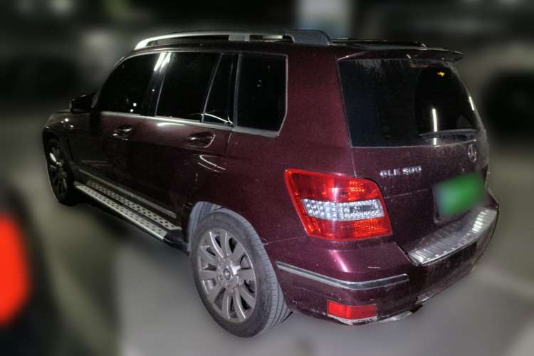 Used Mercedes-Benz GLK-Class 2011 GLK 300 4MATIC Luxury Model Rear Left 45 Deg