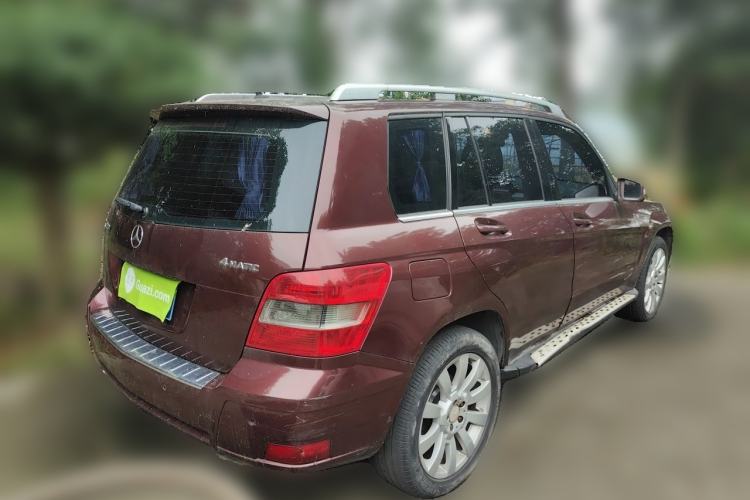 Used Mercedes-Benz GLK-Class 2011 GLK 300 4MATIC Fashion Model Rear Right 45 Deg
