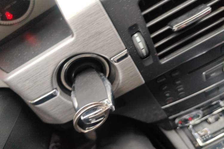 Used Mercedes-Benz GLK-Class 2011 GLK 300 4MATIC Fashion Model Vehicle Key