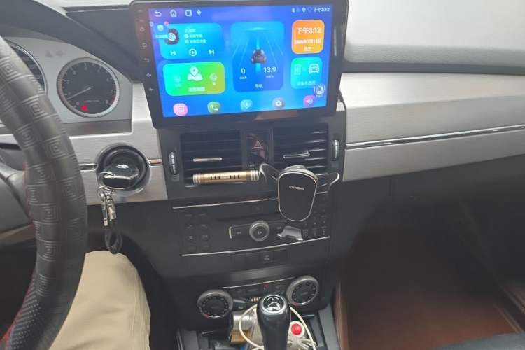 Used Mercedes-Benz GLK-Class 2011 GLK 300 4MATIC Fashion Model Audio And AC Panel