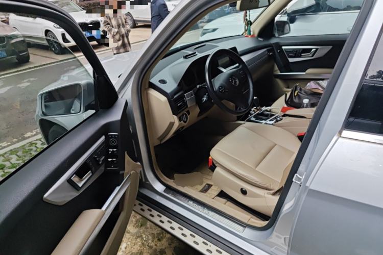 Used Mercedes-Benz GLK-Class 2011 GLK 300 4MATIC Dynamic Model Driver Seat
