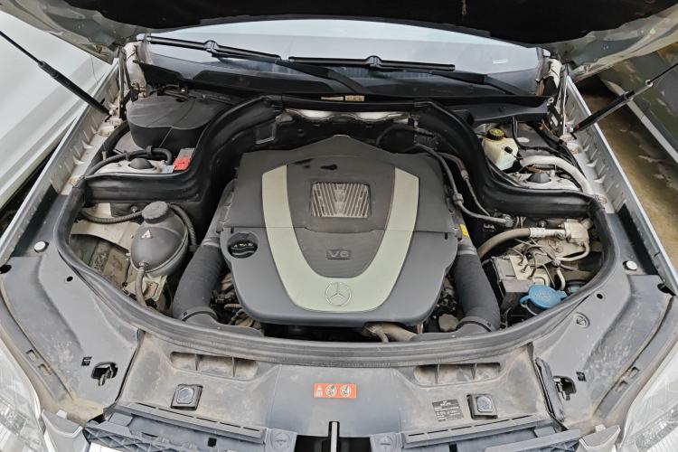 Used Mercedes-Benz GLK-Class 2011 GLK 300 4MATIC Dynamic Model Engine Bay