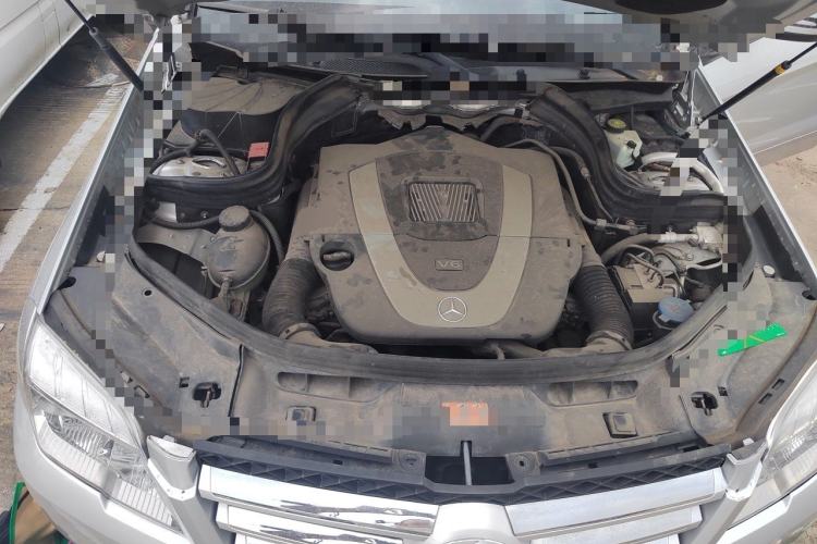 Used Mercedes-Benz GLK-Class 2011 GLK 300 4MATIC Fashion Model Engine Bay