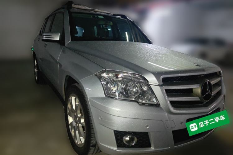 Used Mercedes-Benz GLK-Class 2011 GLK 300 4MATIC Dynamic Model Front Right 45 Deg