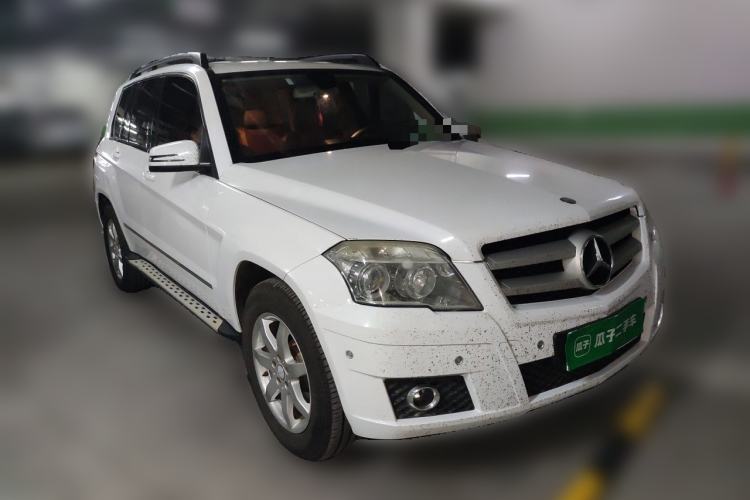 Used Mercedes-Benz GLK-Class 2011 GLK 300 4MATIC Dynamic Model Front Right 45 Deg