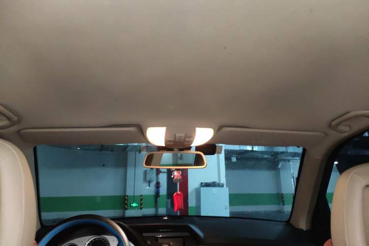 Used Mercedes-Benz GLK-Class 2011 GLK 300 4MATIC Dynamic Model Headliner
