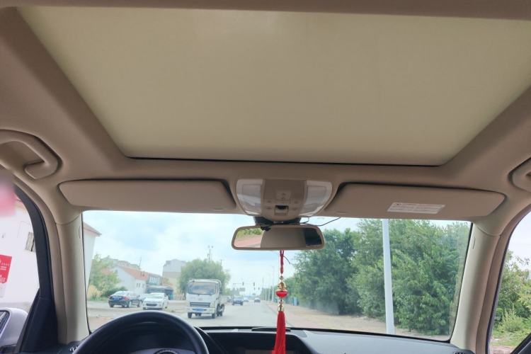Used Mercedes-Benz GLK-Class 2011 GLK 300 4MATIC Fashion Model Headliner