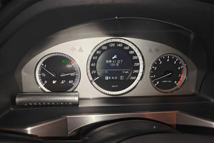 Used Mercedes-Benz GLK-Class 2011 GLK 300 4MATIC Dynamic Model Instrument Cluster