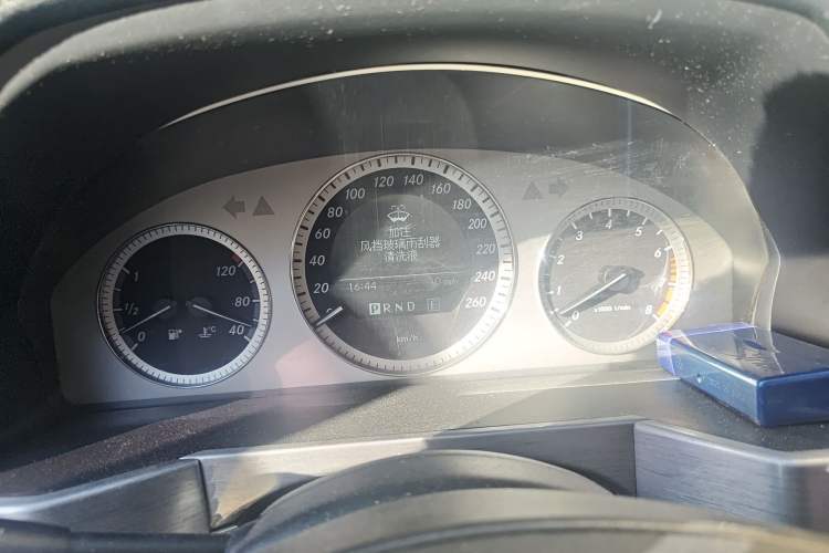 Used Mercedes-Benz GLK-Class 2011 GLK 300 4MATIC Fashion Model Instrument Cluster