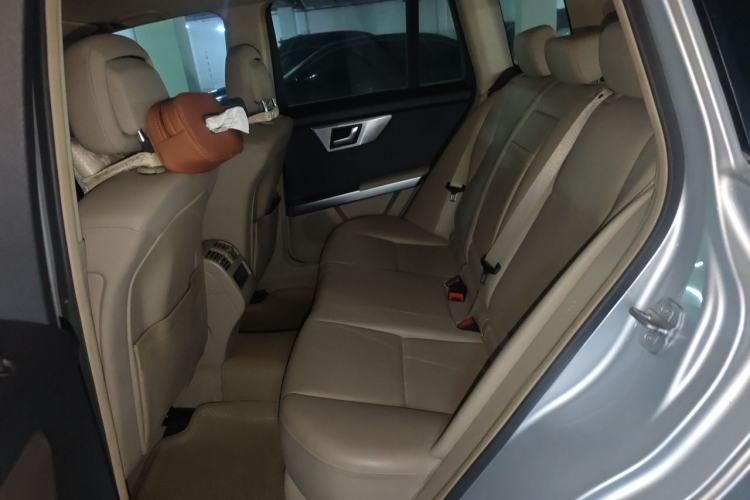 Used Mercedes-Benz GLK-Class 2011 GLK 300 4MATIC Dynamic Model Left Rear Seat