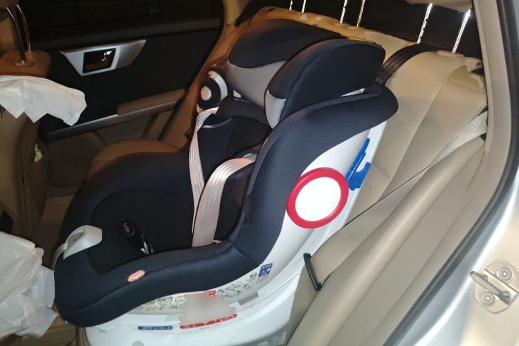 Used Mercedes-Benz GLK-Class 2011 GLK 300 4MATIC Fashion Model Left Rear Seat