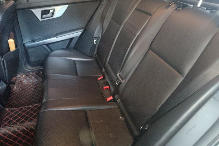 Used Mercedes-Benz GLK-Class 2011 GLK 300 4MATIC Dynamic Model Left Rear Seat