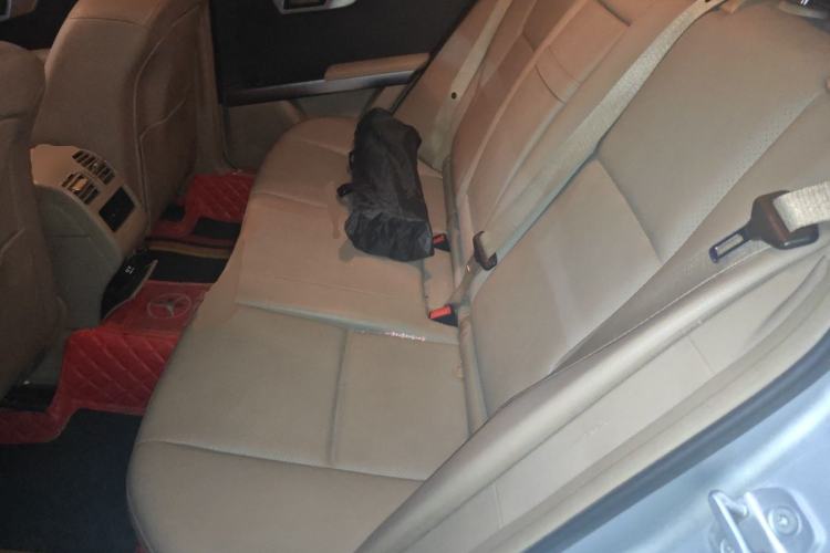 Used Mercedes-Benz GLK-Class 2011 GLK 300 4MATIC Dynamic Model Left Rear Seat
