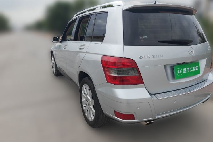 Used Mercedes-Benz GLK-Class 2011 GLK 300 4MATIC Fashion Model Rear Left 45 Deg