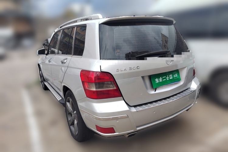 Used Mercedes-Benz GLK-Class 2011 GLK 300 4MATIC Fashion Model Rear Left 45 Deg